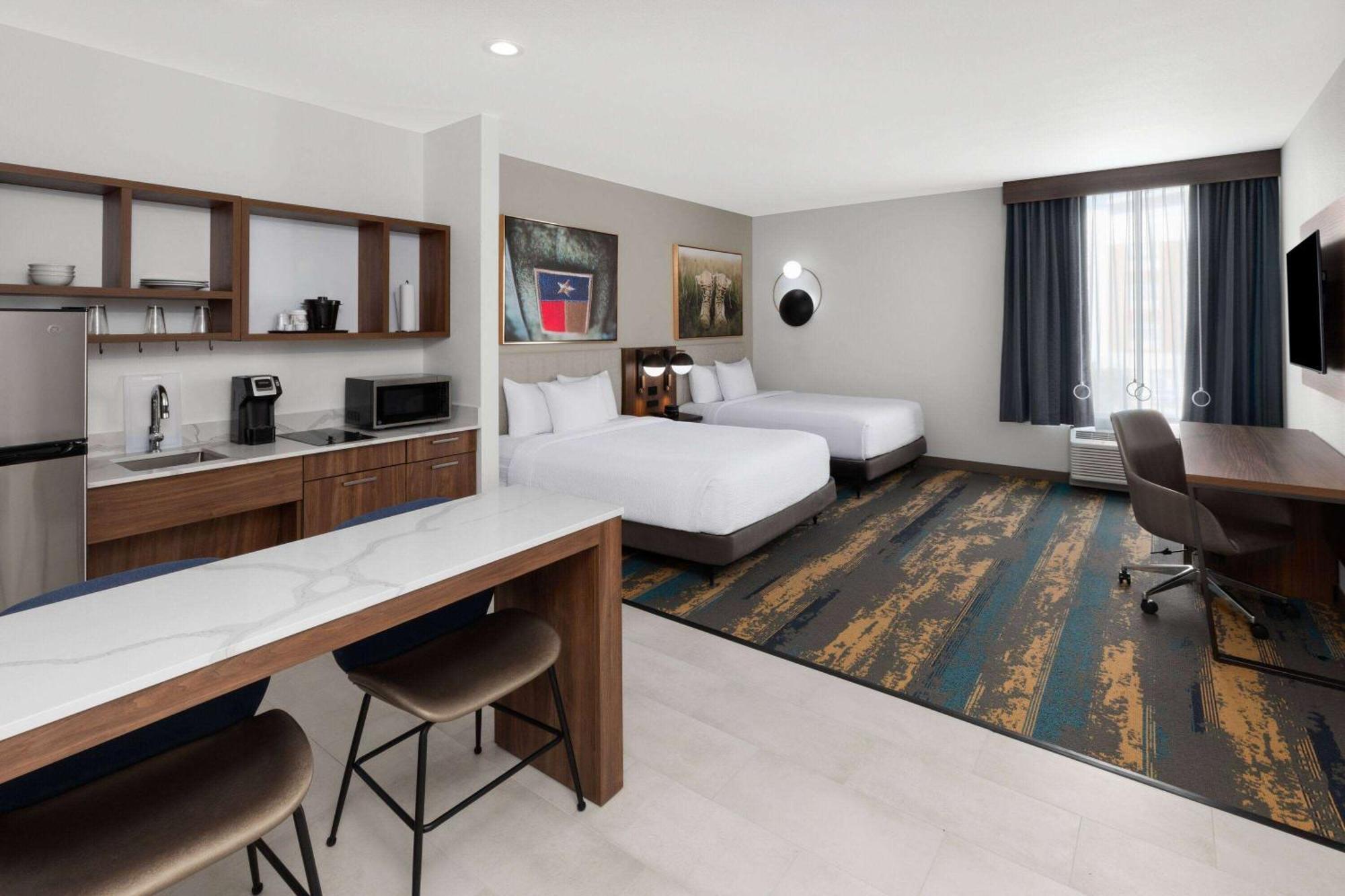 La Quinta Inn & Suites By Wyndham San Antonio At The Rim Zewnętrze zdjęcie